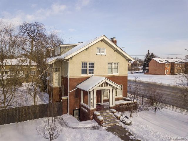 22 Edison Street, Detroit, MI 48202
