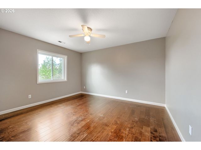 23854 Sw ALDERGROVE Ave, Sherwood, OR 97140