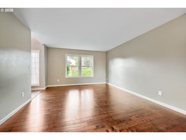 23854 Sw ALDERGROVE Ave, Sherwood, OR 97140