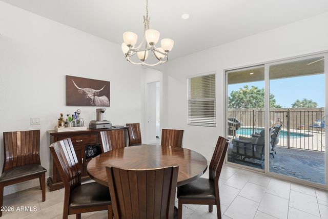 2522 E PLEASANT Lane, Phoenix, AZ 85042