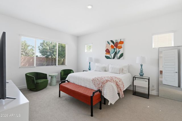 2522 E PLEASANT Lane, Phoenix, AZ 85042