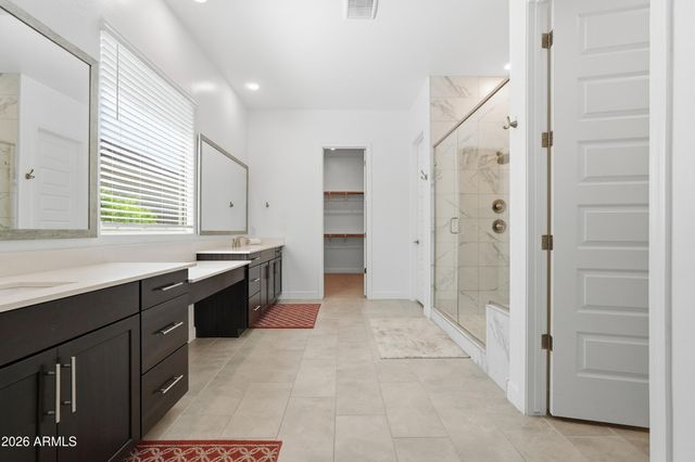 2522 E PLEASANT Lane, Phoenix, AZ 85042