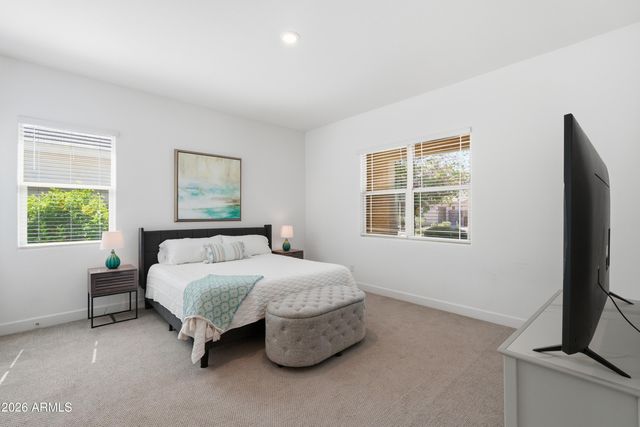 2522 E PLEASANT Lane, Phoenix, AZ 85042