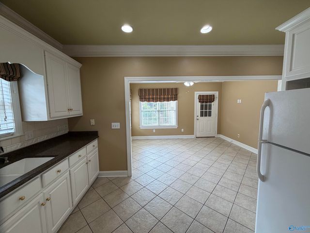 3704 Neches Court, Decatur, AL 35603