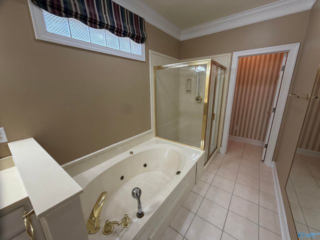 3704 Neches Court, Decatur, AL 35603