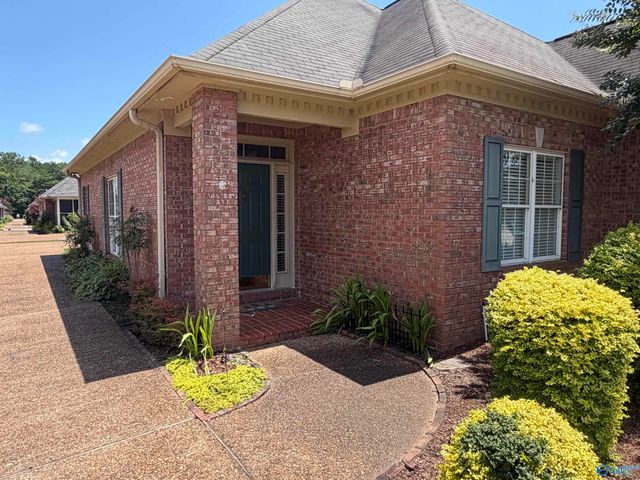 3704 Neches Court, Decatur, AL 35603
