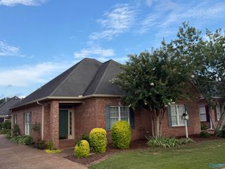 3704 Neches Court, Decatur, AL 35603
