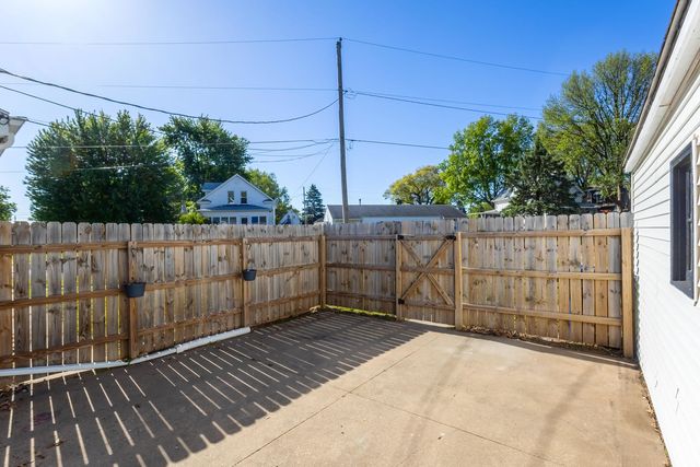 914 S Elsie Avenue, Davenport, IA 52802