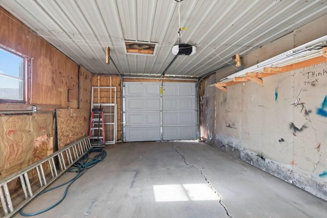 914 S Elsie Avenue, Davenport, IA 52802