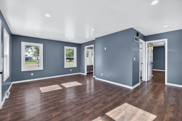 914 S Elsie Avenue, Davenport, IA 52802