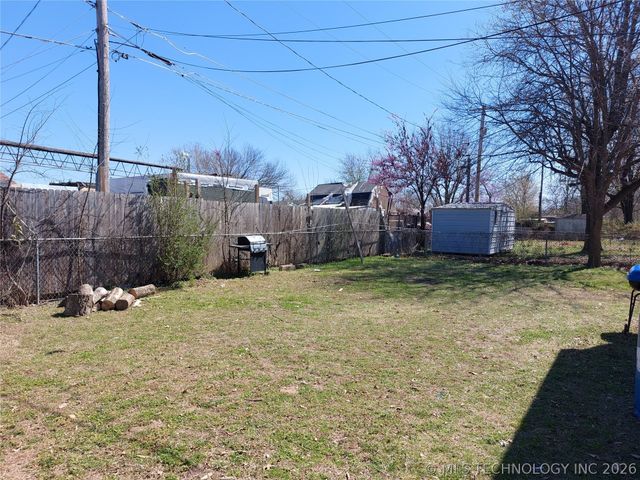 1055 N Canton Avenue, Tulsa, OK 74115