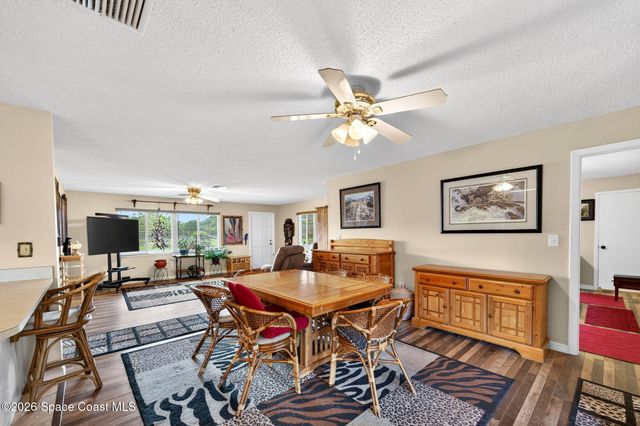 6033 Palm Street, Mims, FL 32754