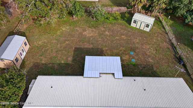 6033 Palm Street, Mims, FL 32754