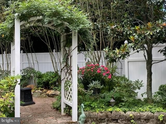 94 GREEN LN, Nottingham, PA 19362