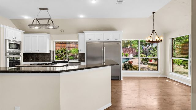 4400 Castleglen Drive, Plano, TX 75093