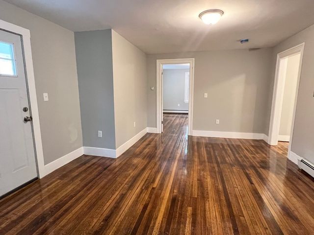 12 Saari Pkwy 1, Fitchburg, MA 01420