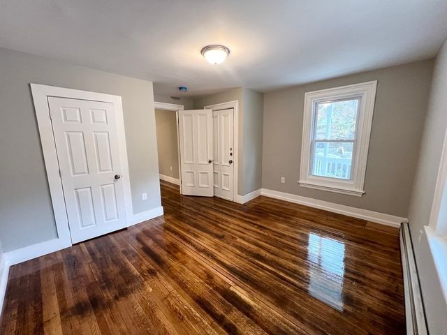 12 Saari Pkwy 1, Fitchburg, MA 01420