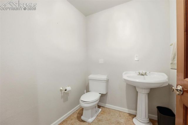 719 Count Pourtales Drive, Colorado Springs, CO 80906