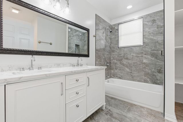 1703 W 19Th Street, North Little Rock, AR 72114