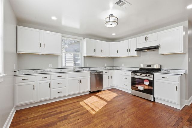 1703 W 19Th Street, North Little Rock, AR 72114