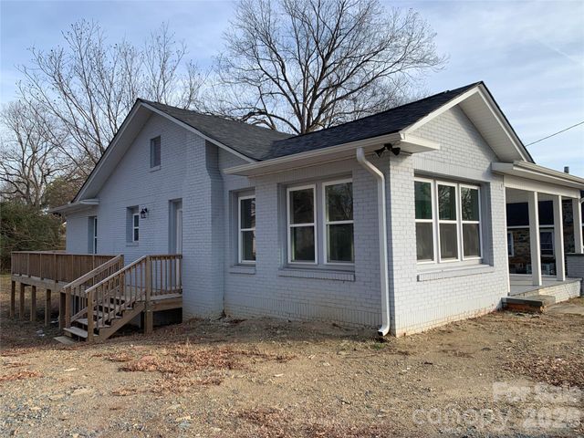 1020 Concord Avenue, Monroe, NC 28110
