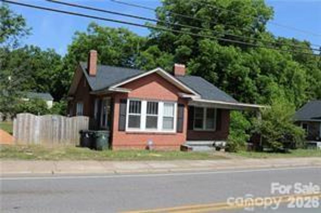 1020 Concord Avenue, Monroe, NC 28110