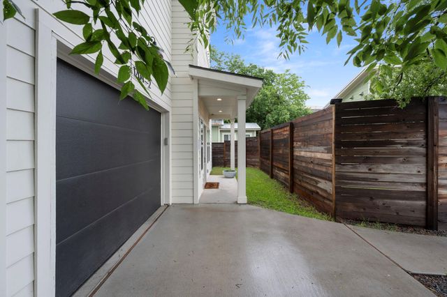 1204 W 51st ST 2, Austin, TX 78756
