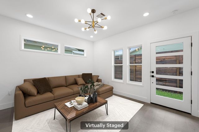 1204 W 51st ST 2, Austin, TX 78756