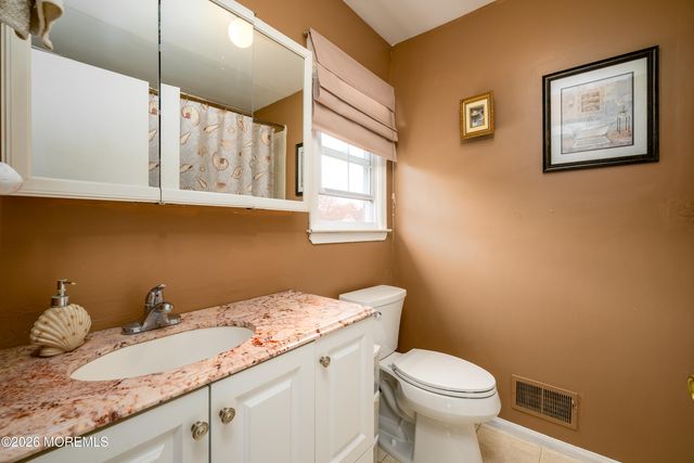 725 Skoog Court, Brick, NJ 08724