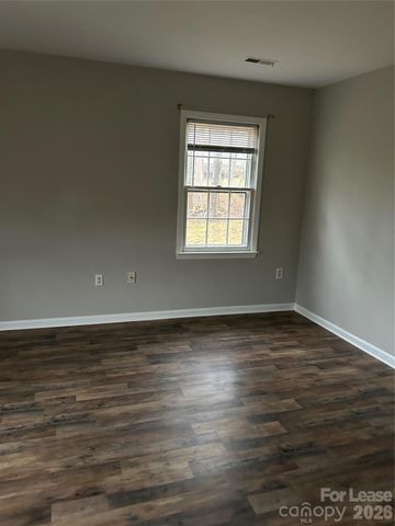 506 Fence Post Lane, Matthews, NC 28105