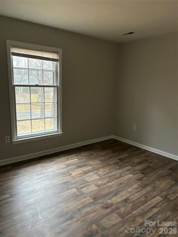 506 Fence Post Lane, Matthews, NC 28105