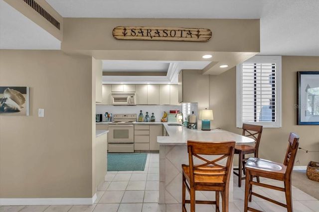 6263 MIDNIGHT PASS ROAD 105, Sarasota, FL 34242