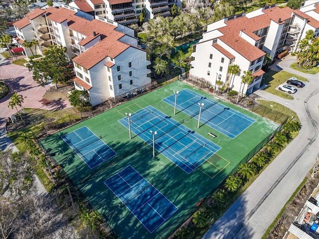 6263 MIDNIGHT PASS ROAD 105, Sarasota, FL 34242