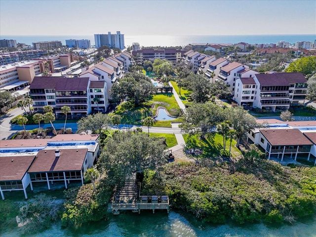 6263 MIDNIGHT PASS ROAD 105, Sarasota, FL 34242