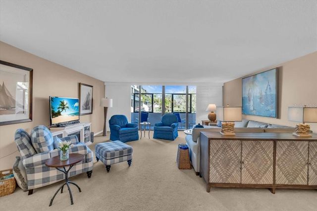 6263 MIDNIGHT PASS ROAD 105, Sarasota, FL 34242