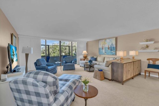 6263 MIDNIGHT PASS ROAD 105, Sarasota, FL 34242