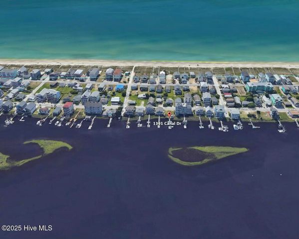 1111 Canal Drive, Carolina Beach, NC 28428