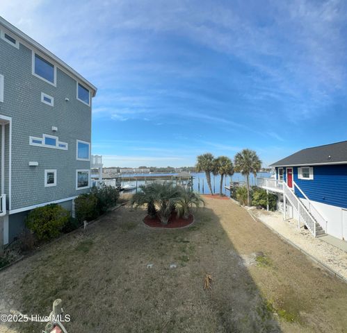 1111 Canal Drive, Carolina Beach, NC 28428