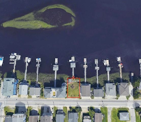 1111 Canal Drive, Carolina Beach, NC 28428