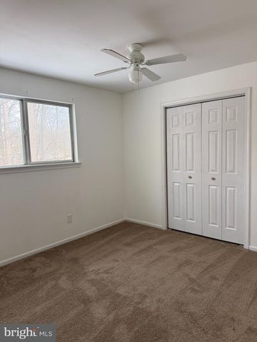 24 BALTUSROL CT, Dover, DE 19904