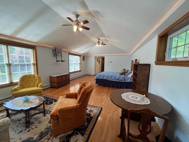 38 Bayberry Dr, Westport, MA 02790