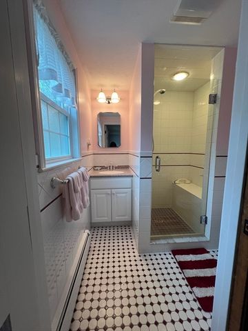 38 Bayberry Dr, Westport, MA 02790