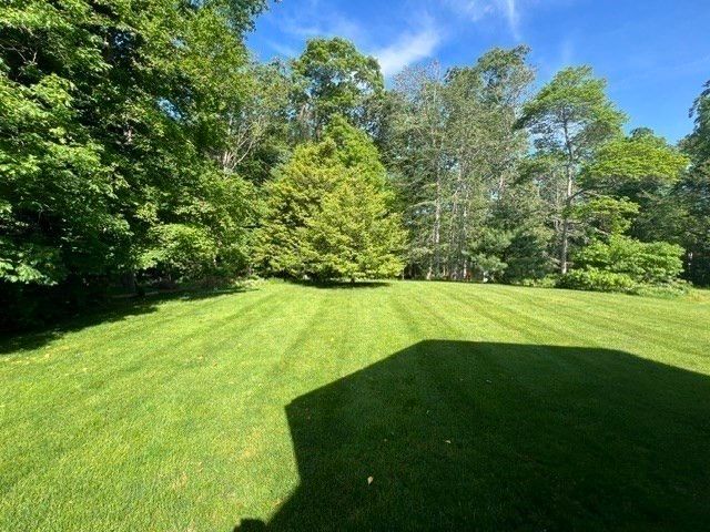 38 Bayberry Dr, Westport, MA 02790