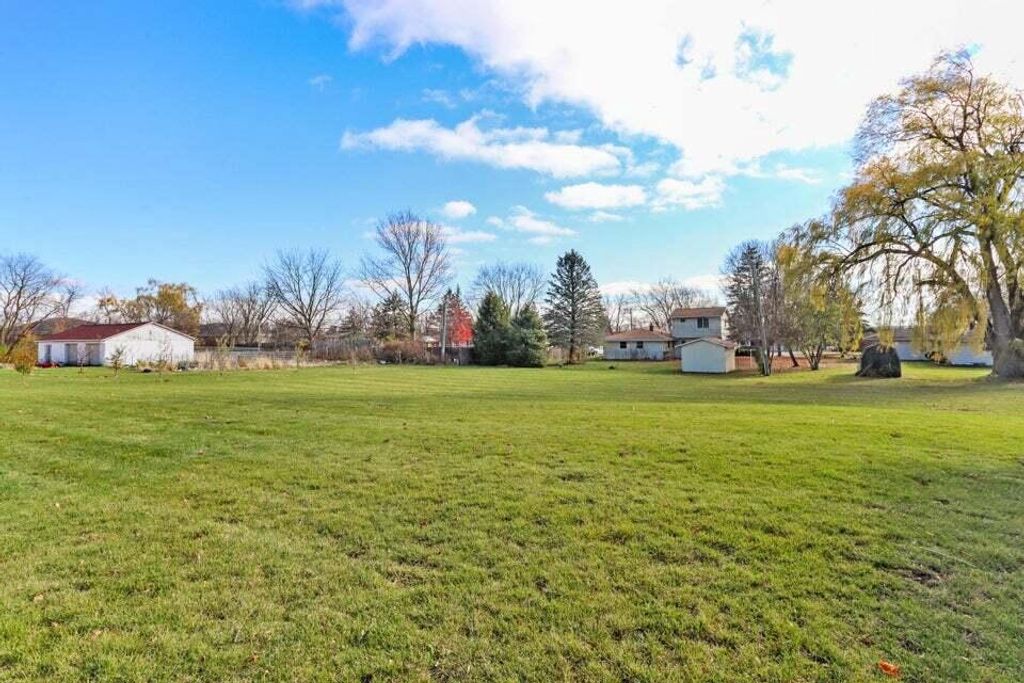 Lt2 GETZEN PLACE, Elkhorn, WI 53121