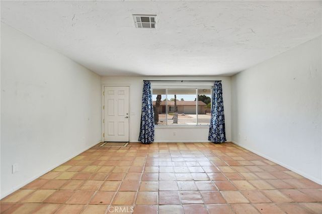 2297 Nicola W, Palm Springs, CA 92262