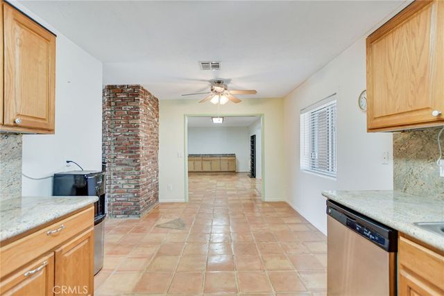 2297 Nicola W, Palm Springs, CA 92262