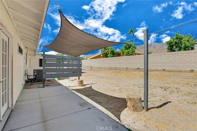 2297 Nicola W, Palm Springs, CA 92262