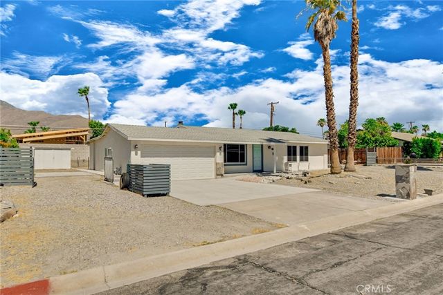 2297 Nicola W, Palm Springs, CA 92262
