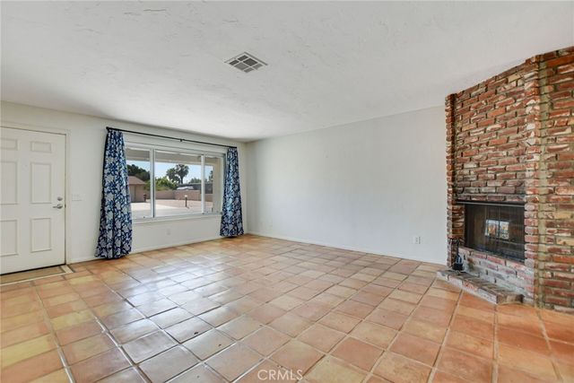 2297 Nicola W, Palm Springs, CA 92262
