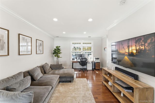 3483 Frederick Street, Oceanside, NY 11572